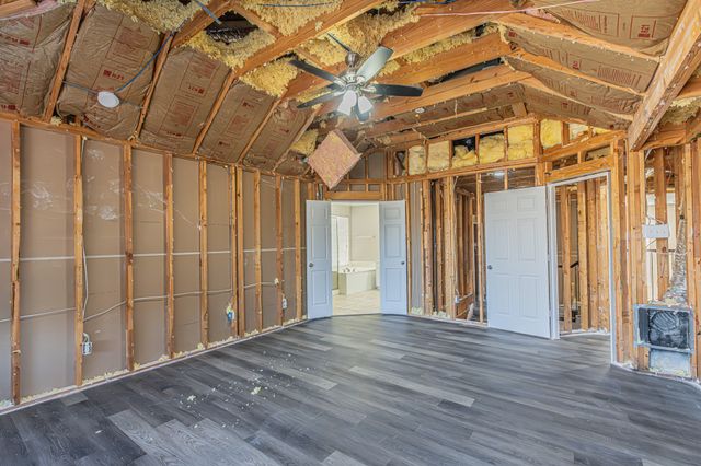 1411 Golf Club Drive, Lantana, TX 76226