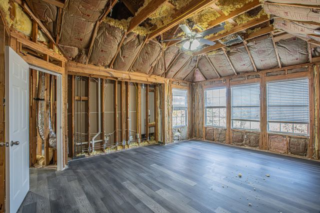 1411 Golf Club Drive, Lantana, TX 76226