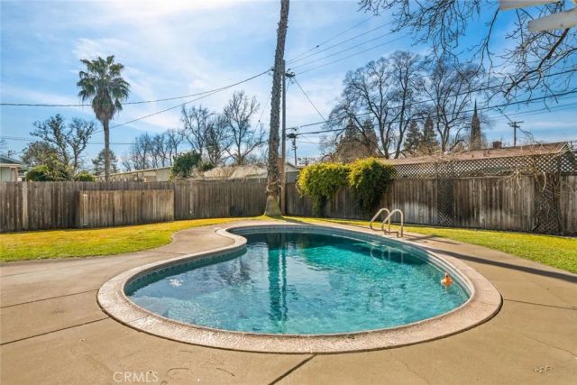 4 Lakewood, Chico, CA 95926