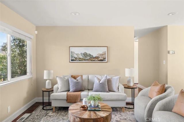 4 Lakewood, Chico, CA 95926