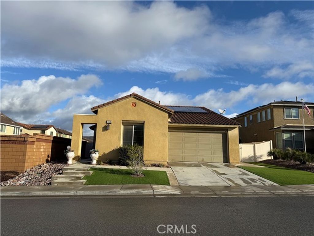 1362 Burham Court, Beaumont, CA 92223