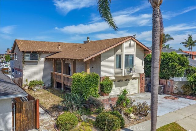 3953 Mistral, Huntington Beach, CA 92649
