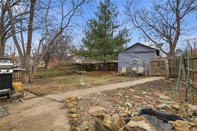 816 Pottawatomie Street, Leavenworth, KS 66048