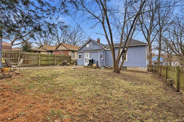 816 Pottawatomie Street, Leavenworth, KS 66048