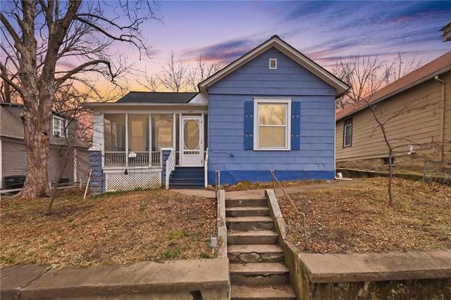 816 Pottawatomie Street, Leavenworth, KS 66048