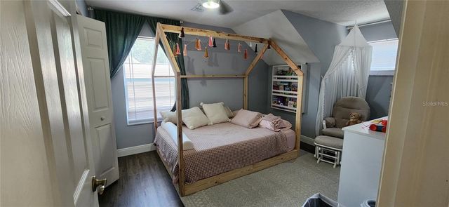 5705 TANAGERGROVE WAY, Lithia, FL 33547