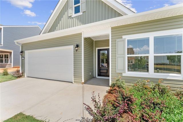 400 Bluegrass Lane, Rockmart, GA 30153