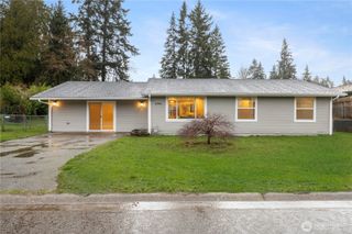 604 NE Valley Oak Drive, Bremerton, WA 98311