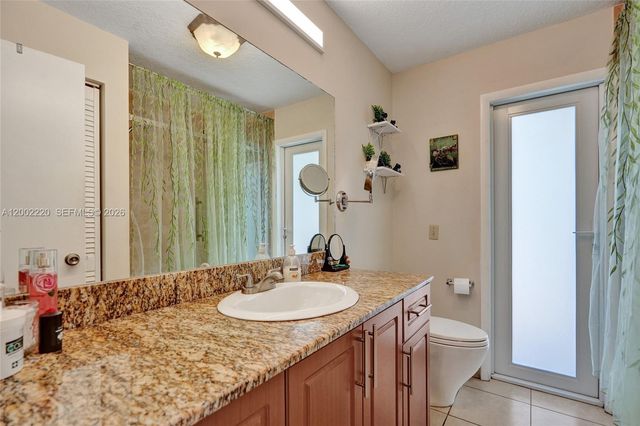 11960 NW 31st St, Sunrise, FL 33323