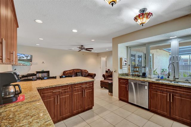 11960 NW 31st St, Sunrise, FL 33323