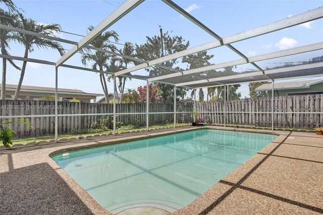 11960 NW 31st St, Sunrise, FL 33323