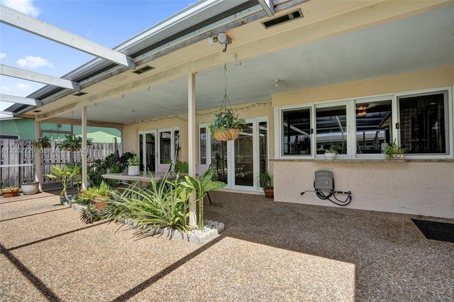 11960 NW 31st St, Sunrise, FL 33323