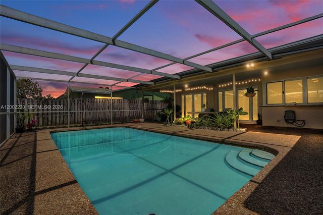 11960 NW 31st St, Sunrise, FL 33323