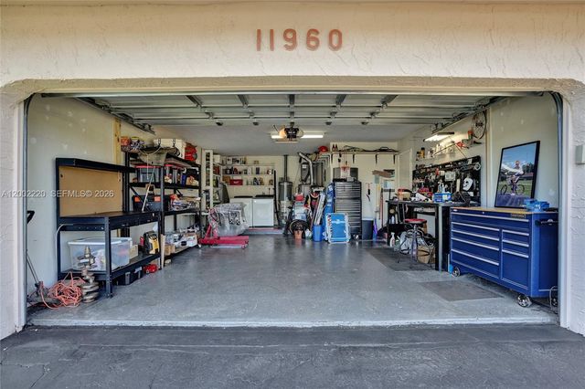 11960 NW 31st St, Sunrise, FL 33323