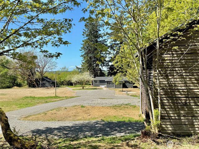 3809 Cabrant Road, Everson, WA 98247