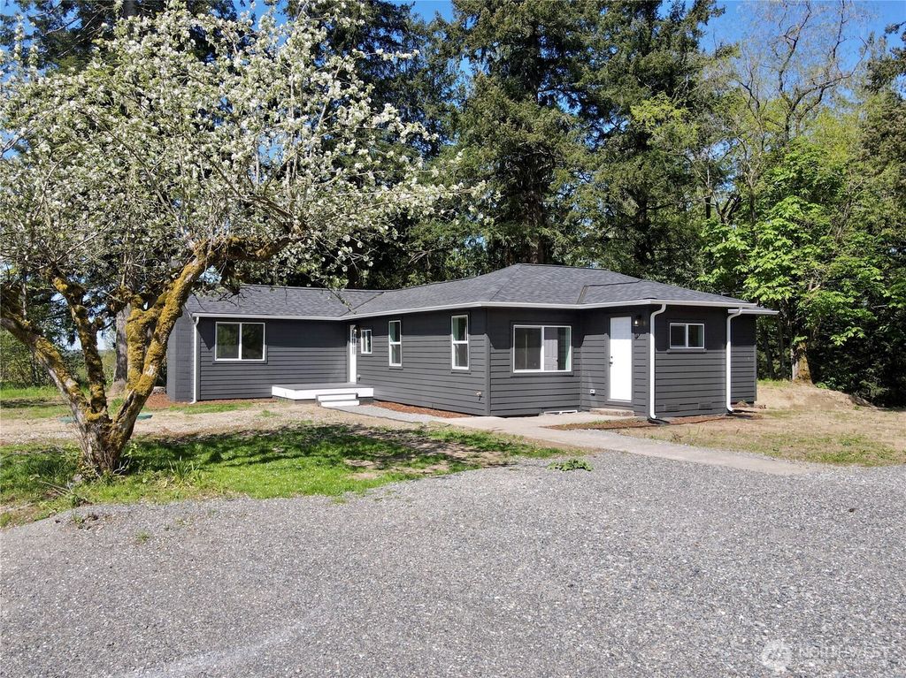 3809 Cabrant Road, Everson, WA 98247