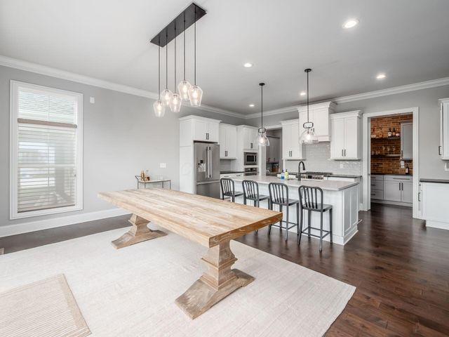 11297 Cedar Crest Drive, Plain City, OH 43064