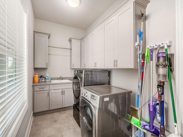 11297 Cedar Crest Drive, Plain City, OH 43064