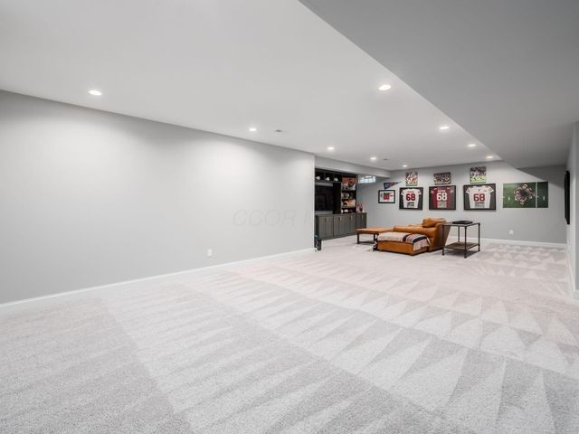 11297 Cedar Crest Drive, Plain City, OH 43064