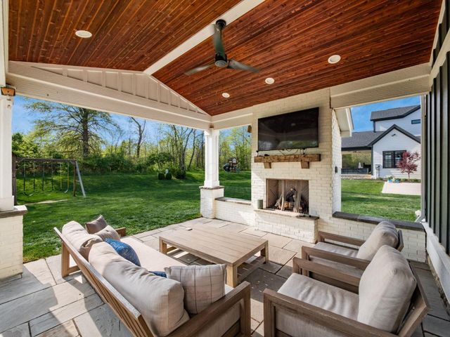 11297 Cedar Crest Drive, Plain City, OH 43064