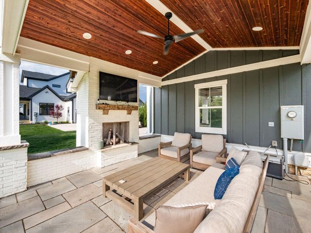 11297 Cedar Crest Drive, Plain City, OH 43064