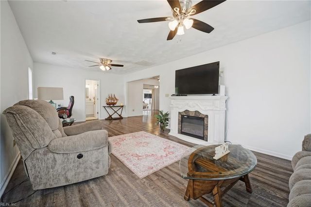 2420 Mount Pleasant RD, Chesapeake, VA 23322