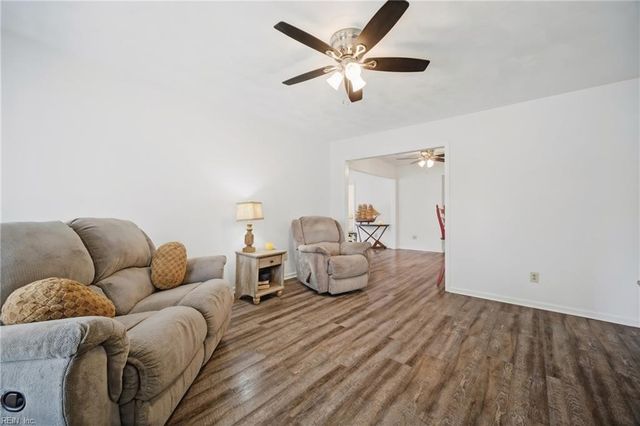 2420 Mount Pleasant RD, Chesapeake, VA 23322