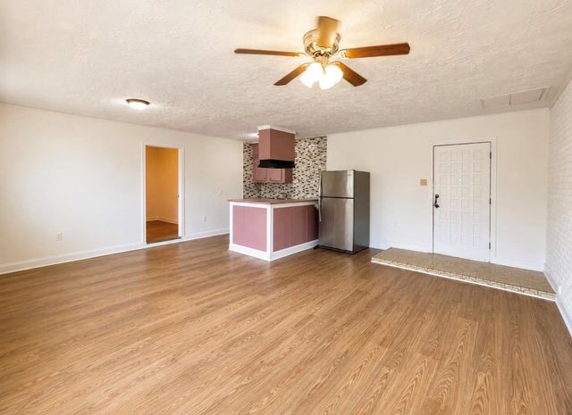 5526 Stonewall Street C, Houston, TX 77020