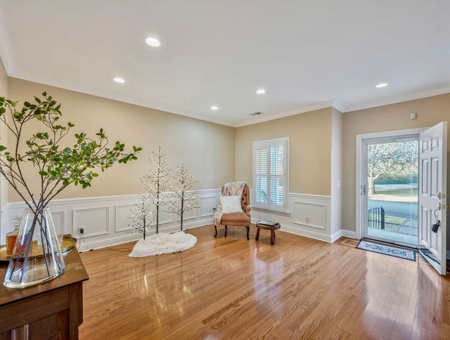 626 Springlake Dr, Franklin, TN 37064