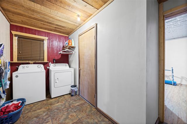 153 Center Loop, Whitney, TX 76692