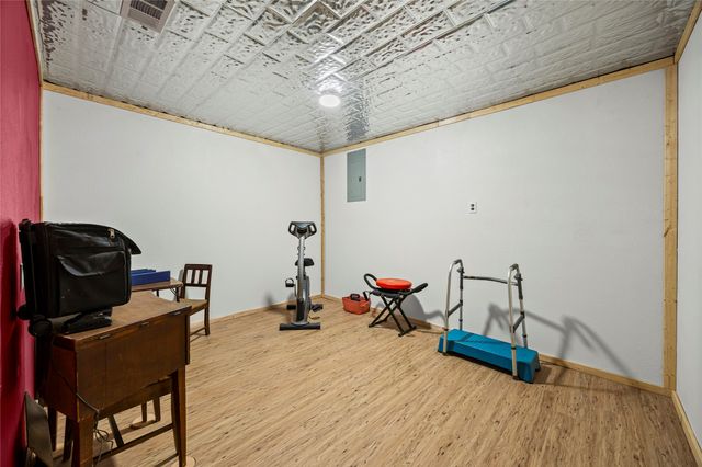 153 Center Loop, Whitney, TX 76692