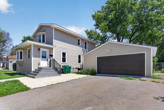 4241 Yosemite Avenue S, Saint Louis Park, MN 55416