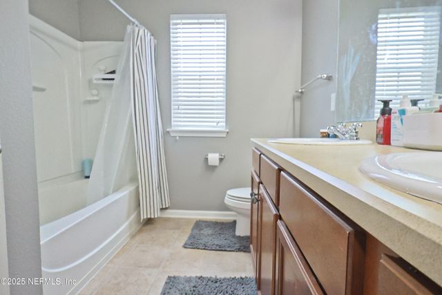 15778 SPOTTED SADDLE Circle, Jacksonville, FL 32218