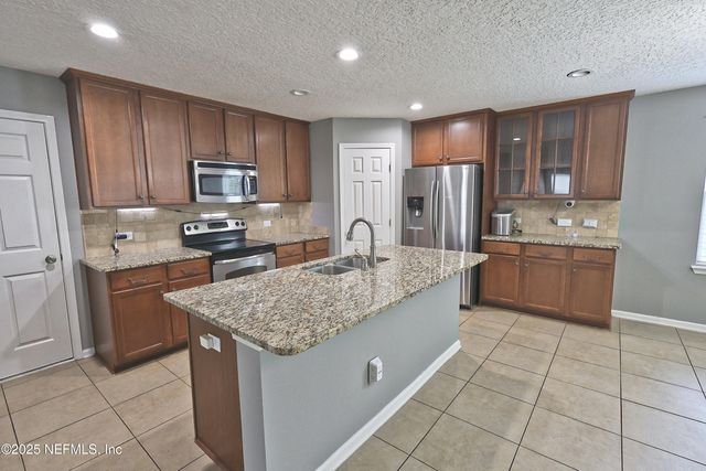 15778 SPOTTED SADDLE Circle, Jacksonville, FL 32218