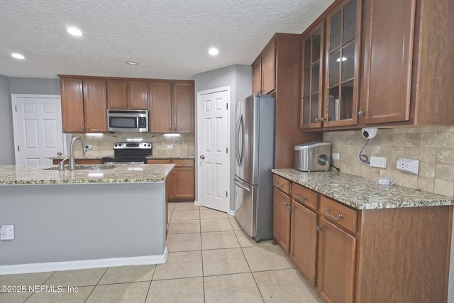 15778 SPOTTED SADDLE Circle, Jacksonville, FL 32218