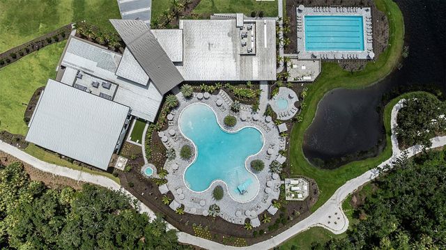 8517 GOLDEN DAWN COURT, Sarasota, FL 34241