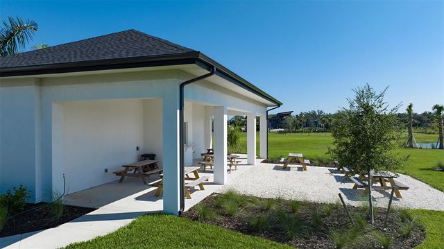 8517 GOLDEN DAWN COURT, Sarasota, FL 34241