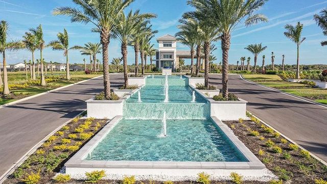 8517 GOLDEN DAWN COURT, Sarasota, FL 34241