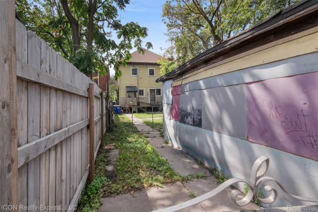 1014 Waterman Street, Detroit, MI 48209