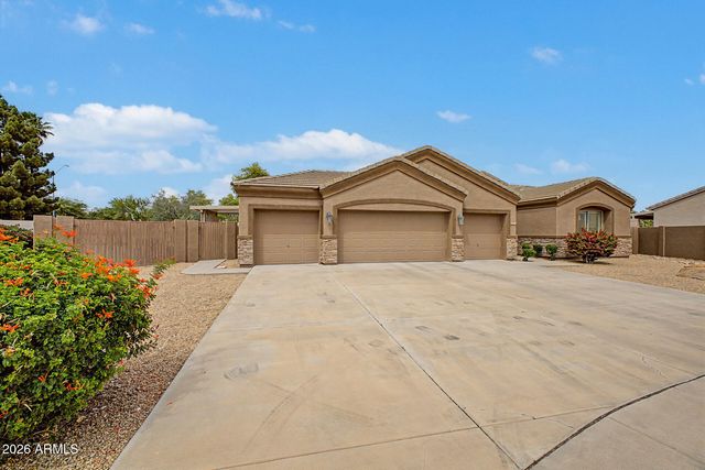 4644 W VILLA LINDA Drive, Glendale, AZ 85310