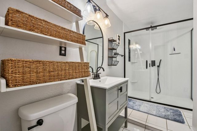 7431 Van Maren Ln, Citrus Heights, CA 95621