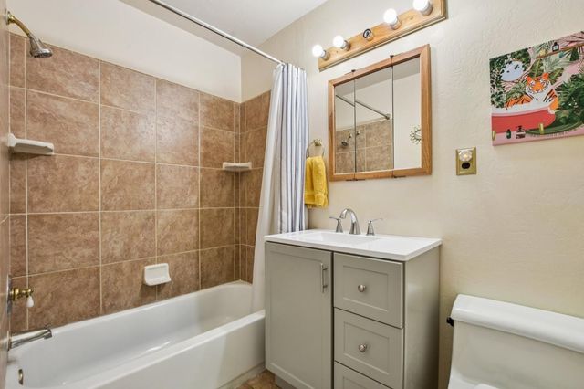 7431 Van Maren Ln, Citrus Heights, CA 95621