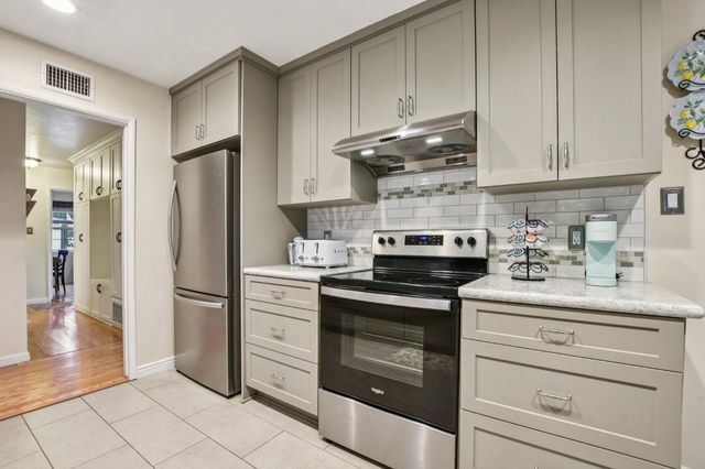 7431 Van Maren Ln, Citrus Heights, CA 95621