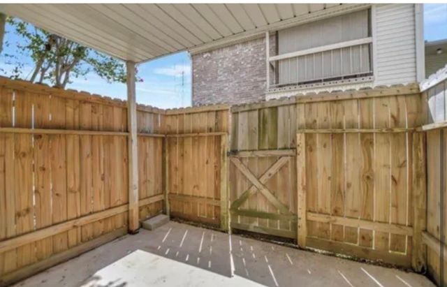 7600 Emmett F Lowry Expressway 313, Texas City, TX 77591