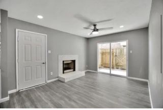 7600 Emmett F Lowry Expressway 313, Texas City, TX 77591