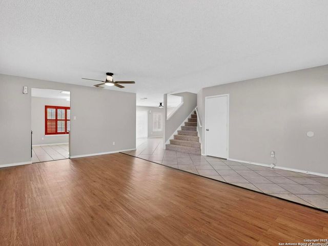 7830 Fossil Banks, San Antonio, TX 78254