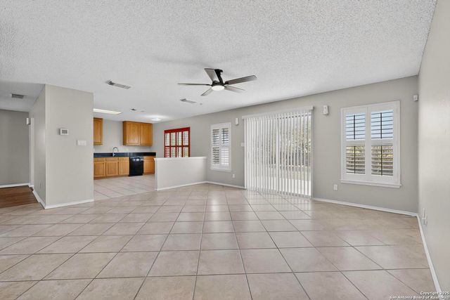 7830 Fossil Banks, San Antonio, TX 78254