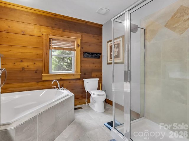 3214 Big Laurel Road, Waynesville, NC 28785