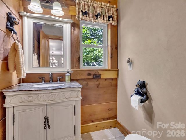 3214 Big Laurel Road, Waynesville, NC 28785