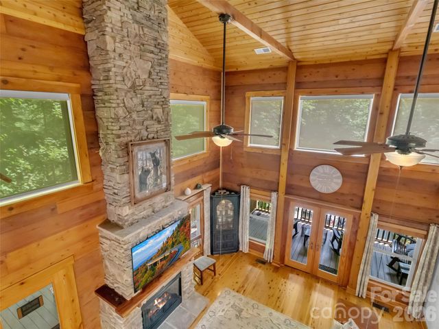 3214 Big Laurel Road, Waynesville, NC 28785